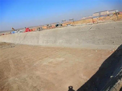 绥棱高铁桩基础建设